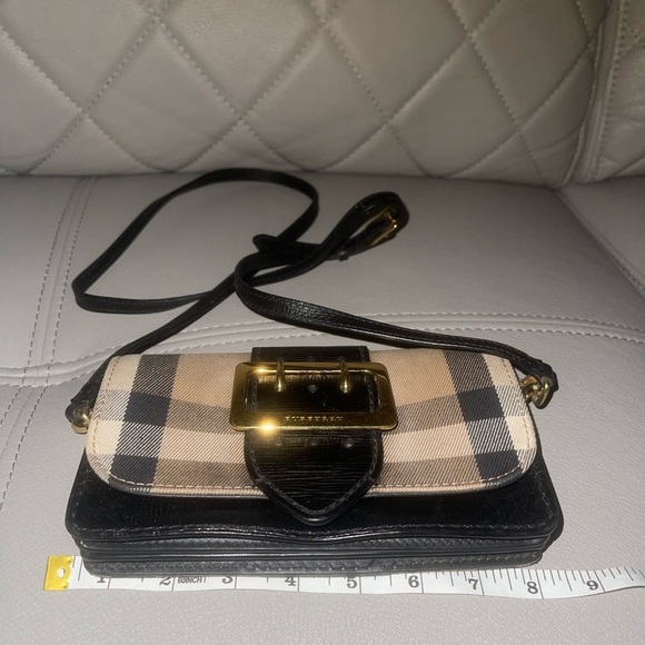 Authentic BURBERRY 
House Check Bridle Calfskin Small Madison Buckle Bag… - Picture 12 of 14